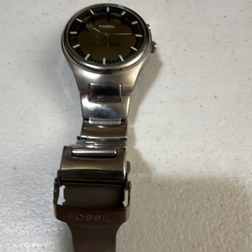 Fossil up sale